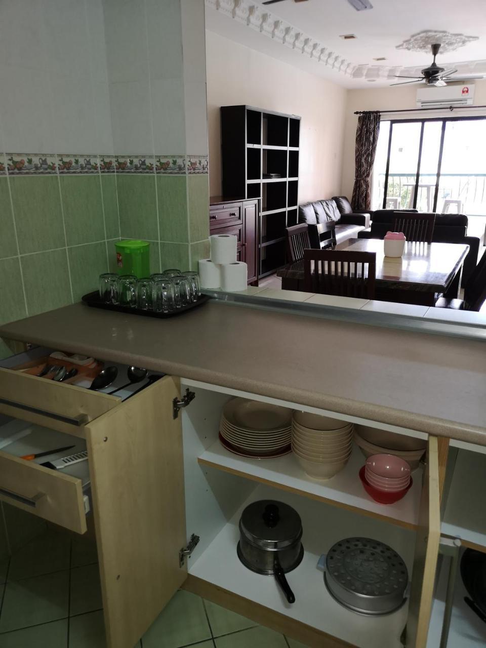 Marimari Marina Service Condo Kota Kinabalu Eksteriør bilde